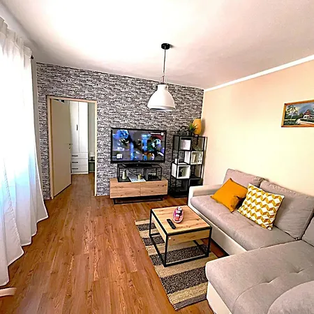 Ivka By Interhome *